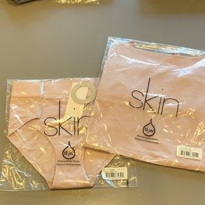 Skin Worldwide Gia Cami & Hadlee Hipster